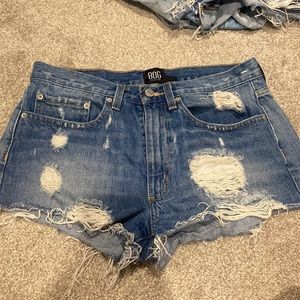 BDG essential midrise shorts